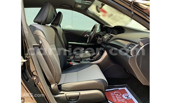 Sayi Imported Honda Accord Black Mota in Import - Dubai a Agadez Sayi Imported Honda Accord Black Mota in Import - Dubai a Agadez