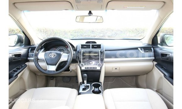 Sayi Imported Toyota Camry White Mota in Import - Dubai a Agadez Sayi Imported Toyota Camry White Mota in Import - Dubai a Agadez
