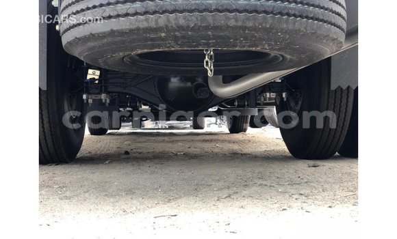 Buy Import Isuzu Bighorn White Truck in Import - Dubai in Agadez Buy Import Isuzu Bighorn White Truck in Import - Dubai in Agadez