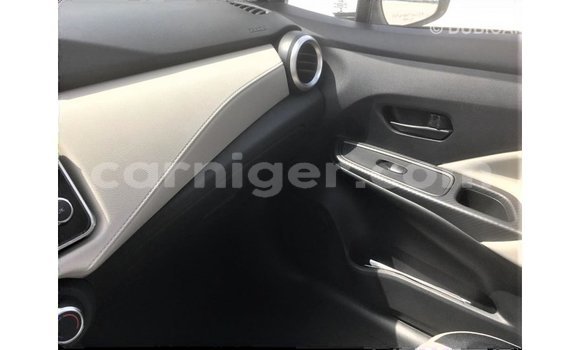 Buy Import Nissan Sunny White Car in Import - Dubai in Agadez Buy Import Nissan Sunny White Car in Import - Dubai in Agadez