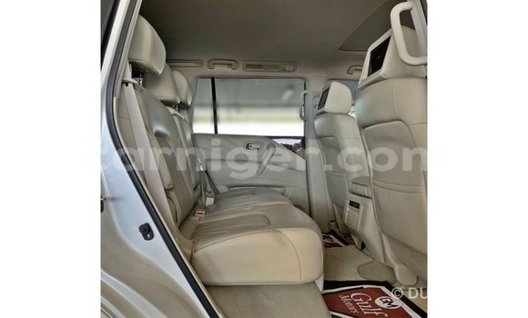 Sayi Imported Infiniti EX White Mota in Import - Dubai a Agadez Sayi Imported Infiniti EX White Mota in Import - Dubai a Agadez