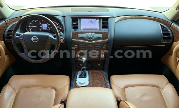 Sayi Imported Nissan Patrol White Mota in Import - Dubai a Agadez Sayi Imported Nissan Patrol White Mota in Import - Dubai a Agadez