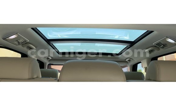 Sayi Imported Land Rover Range Rover Brown Mota in Import - Dubai a Agadez Sayi Imported Land Rover Range Rover Brown Mota in Import - Dubai a Agadez