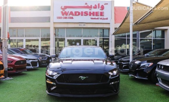 Acheter Import Voiture Ford Mustang Noir à Import - Dubai, Agadez Acheter Import Voiture Ford Mustang Noir à Import - Dubai, Agadez