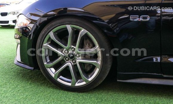 Acheter Import Voiture Ford Mustang Noir à Import - Dubai, Agadez Acheter Import Voiture Ford Mustang Noir à Import - Dubai, Agadez