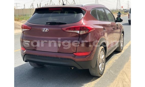 Buy Import Hyundai Tucson Red Car in Import - Dubai in Agadez Buy Import Hyundai Tucson Red Car in Import - Dubai in Agadez