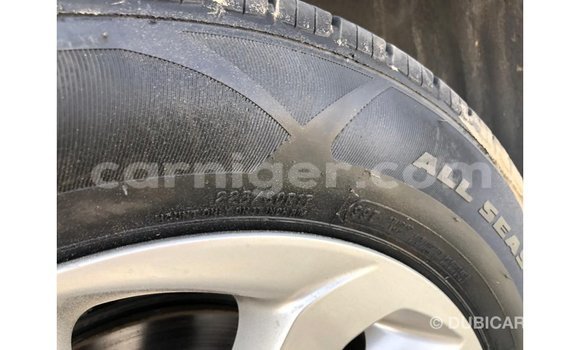 Buy Import Hyundai Tucson Red Car in Import - Dubai in Agadez Buy Import Hyundai Tucson Red Car in Import - Dubai in Agadez