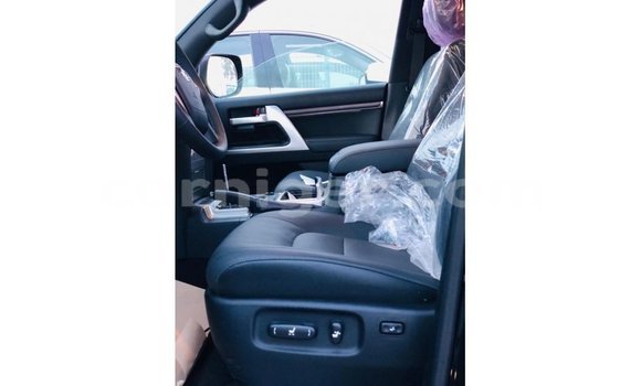 اشتري Imported Toyota Land Cruiser Black شاحنة في Import - Dubai في أغاديز اشتري Imported Toyota Land Cruiser Black شاحنة في Import - Dubai في أغاديز