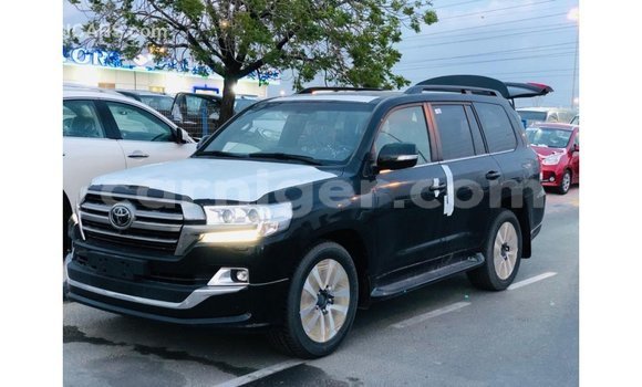 اشتري Imported Toyota Land Cruiser Black شاحنة في Import - Dubai في أغاديز اشتري Imported Toyota Land Cruiser Black شاحنة في Import - Dubai في أغاديز