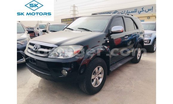 Sayi Imported Toyota Fortuner Black Mota in Import - Dubai a Agadez Sayi Imported Toyota Fortuner Black Mota in Import - Dubai a Agadez