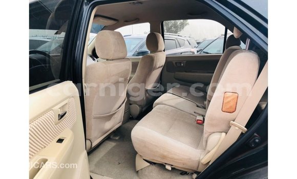 Sayi Imported Toyota Fortuner Black Mota in Import - Dubai a Agadez Sayi Imported Toyota Fortuner Black Mota in Import - Dubai a Agadez