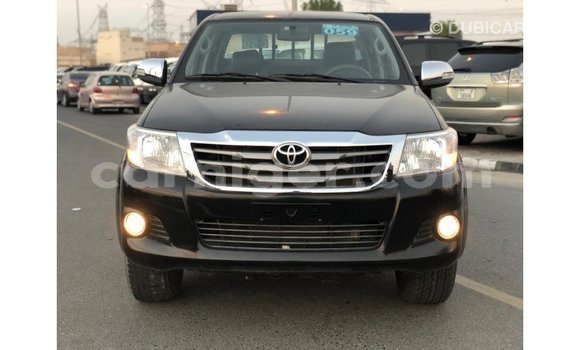 Sayi Imported Toyota Hilux Black Mota in Import - Dubai a Agadez Sayi Imported Toyota Hilux Black Mota in Import - Dubai a Agadez