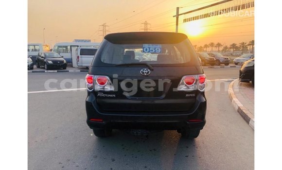 Sayi Imported Toyota Fortuner Black Mota in Import - Dubai a Agadez Sayi Imported Toyota Fortuner Black Mota in Import - Dubai a Agadez