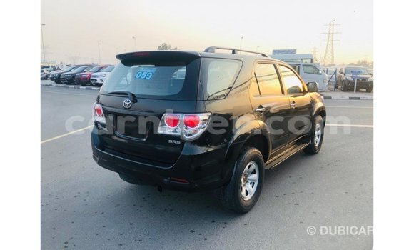 Sayi Imported Toyota Fortuner Black Mota in Import - Dubai a Agadez Sayi Imported Toyota Fortuner Black Mota in Import - Dubai a Agadez