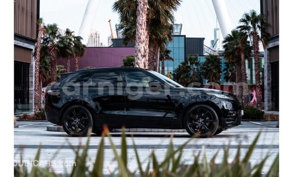 Sayi Imported Land Rover Range Rover Black Mota in Import - Dubai a Agadez Sayi Imported Land Rover Range Rover Black Mota in Import - Dubai a Agadez
