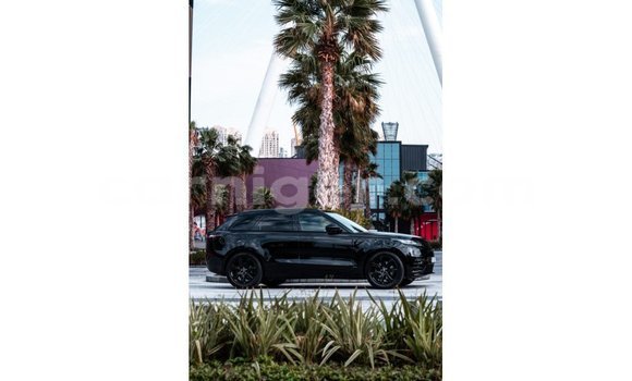 Sayi Imported Land Rover Range Rover Black Mota in Import - Dubai a Agadez Sayi Imported Land Rover Range Rover Black Mota in Import - Dubai a Agadez