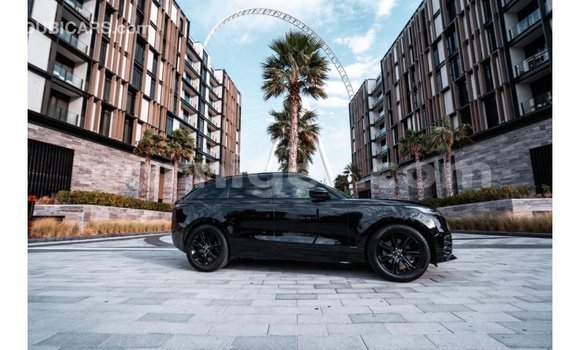 Sayi Imported Land Rover Range Rover Black Mota in Import - Dubai a Agadez Sayi Imported Land Rover Range Rover Black Mota in Import - Dubai a Agadez