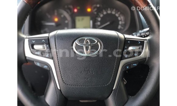 Sayi Imported Toyota Prado Black Mota in Import - Dubai a Agadez Sayi Imported Toyota Prado Black Mota in Import - Dubai a Agadez