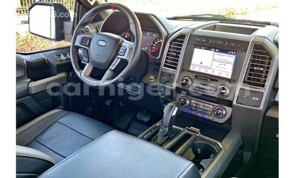 Sayi Imported Ford AEV AMBULANCE Black Babbar mota in Import - Dubai a Agadez Sayi Imported Ford AEV AMBULANCE Black Babbar mota in Import - Dubai a Agadez