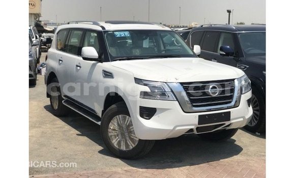 Acheter Import Voiture Nissan Patrol Blanc à Import - Dubai, Agadez Acheter Import Voiture Nissan Patrol Blanc à Import - Dubai, Agadez