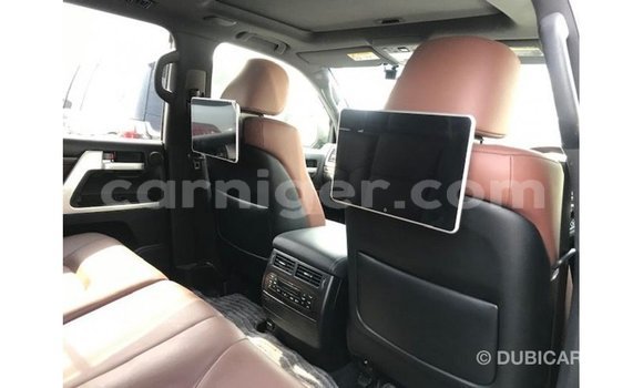 اشتري Imported Toyota Land Cruiser Black شاحنة في Import - Dubai في أغاديز اشتري Imported Toyota Land Cruiser Black شاحنة في Import - Dubai في أغاديز
