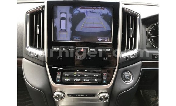 اشتري Imported Toyota Land Cruiser Black شاحنة في Import - Dubai في أغاديز اشتري Imported Toyota Land Cruiser Black شاحنة في Import - Dubai في أغاديز