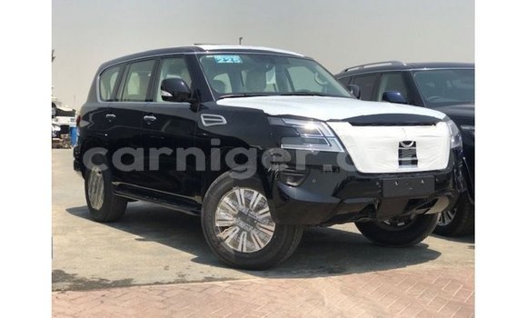 اشتري Imported Nissan Patrol Black سيارة في Import - Dubai في أغاديز