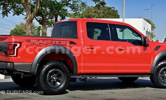 Sayi Imported Ford AEV AMBULANCE Red Babbar mota in Import - Dubai a Agadez Sayi Imported Ford AEV AMBULANCE Red Babbar mota in Import - Dubai a Agadez