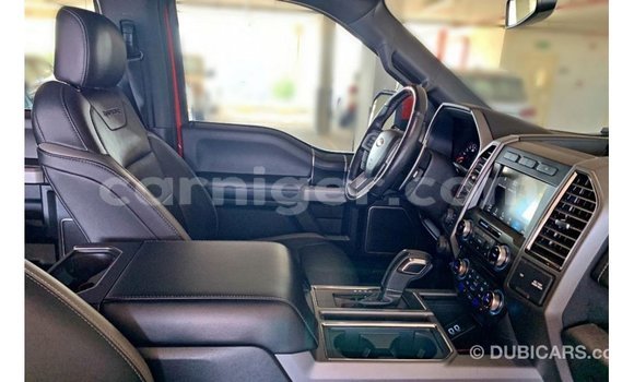 Sayi Imported Ford AEV AMBULANCE Red Babbar mota in Import - Dubai a Agadez Sayi Imported Ford AEV AMBULANCE Red Babbar mota in Import - Dubai a Agadez