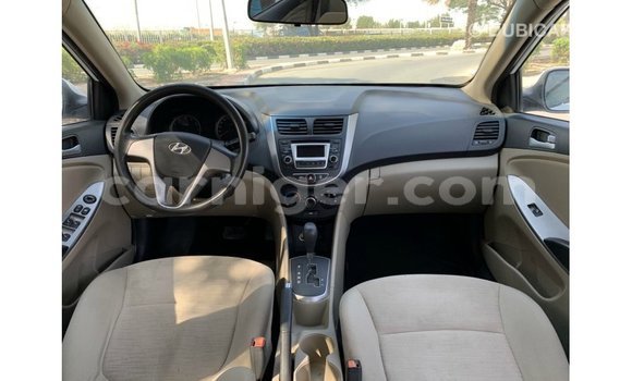 Sayi Imported Hyundai Accent White Mota in Import - Dubai a Agadez Sayi Imported Hyundai Accent White Mota in Import - Dubai a Agadez