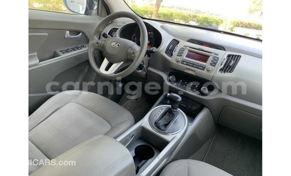 Sayi Imported Kia Sportage Black Mota in Import - Dubai a Agadez Sayi Imported Kia Sportage Black Mota in Import - Dubai a Agadez