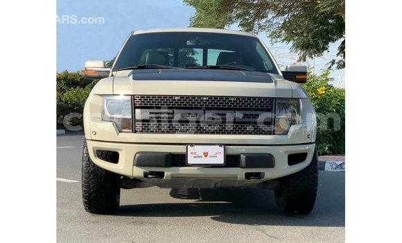 Sayi Imported Ford AEV AMBULANCE Beige Babbar mota in Import - Dubai a Agadez Sayi Imported Ford AEV AMBULANCE Beige Babbar mota in Import - Dubai a Agadez