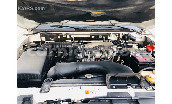 Buy Import Mitsubishi Pajero White Car in Import - Dubai in Agadez Buy Import Mitsubishi Pajero White Car in Import - Dubai in Agadez
