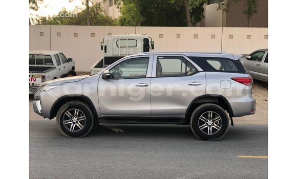 Sayi Imported Toyota Fortuner Other Mota in Import - Dubai a Agadez Sayi Imported Toyota Fortuner Other Mota in Import - Dubai a Agadez