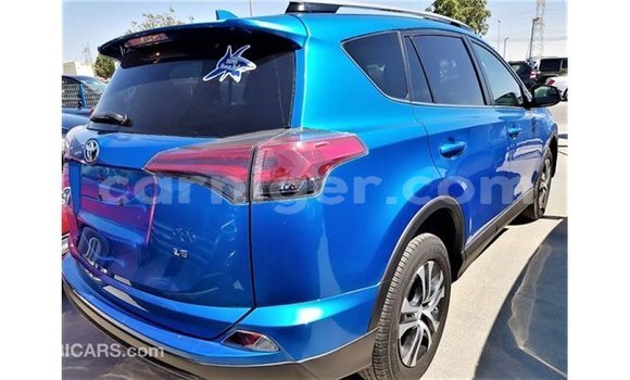 Sayi Imported Toyota Ade Blue Babbar mota in Import - Dubai a Agadez Sayi Imported Toyota Ade Blue Babbar mota in Import - Dubai a Agadez