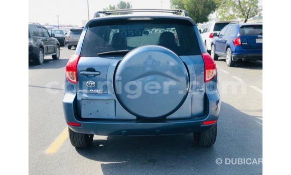 Buy Import Toyota Ade Blue Truck in Import - Dubai in Agadez Buy Import Toyota Ade Blue Truck in Import - Dubai in Agadez