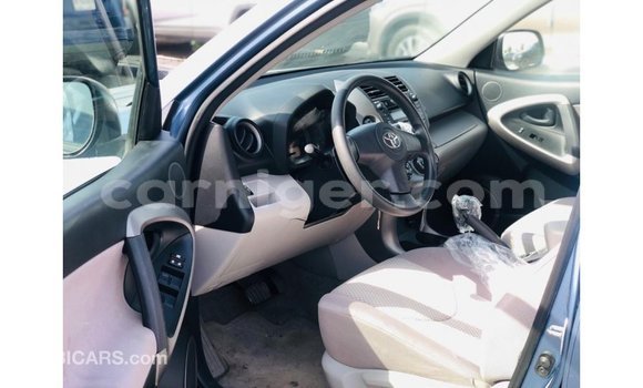 Buy Import Toyota Ade Blue Truck in Import - Dubai in Agadez Buy Import Toyota Ade Blue Truck in Import - Dubai in Agadez