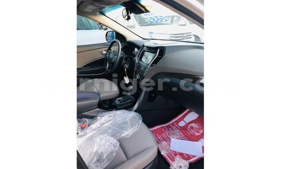 Sayi Imported Hyundai Santa Fe Other Mota in Import - Dubai a Agadez Sayi Imported Hyundai Santa Fe Other Mota in Import - Dubai a Agadez