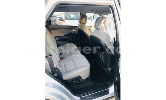 Sayi Imported Hyundai Santa Fe Other Mota in Import - Dubai a Agadez Sayi Imported Hyundai Santa Fe Other Mota in Import - Dubai a Agadez
