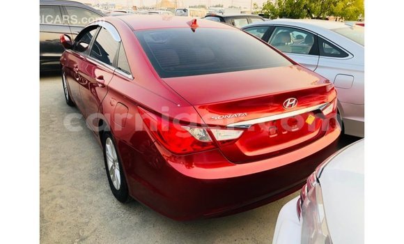 Sayi Imported Hyundai Sonata Red Mota in Import - Dubai a Agadez Sayi Imported Hyundai Sonata Red Mota in Import - Dubai a Agadez