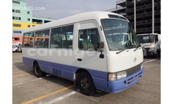 Buy Import Toyota Coaster White Car in Import - Dubai in Agadez Buy Import Toyota Coaster White Car in Import - Dubai in Agadez