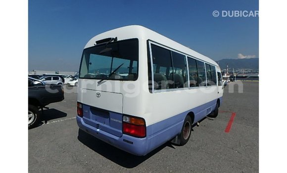 Buy Import Toyota Coaster White Car in Import - Dubai in Agadez Buy Import Toyota Coaster White Car in Import - Dubai in Agadez
