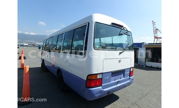Buy Import Toyota Coaster White Car in Import - Dubai in Agadez Buy Import Toyota Coaster White Car in Import - Dubai in Agadez