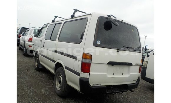 Buy Import Toyota Hiace White Car in Import - Dubai in Agadez Buy Import Toyota Hiace White Car in Import - Dubai in Agadez