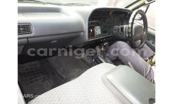 Buy Import Toyota Hiace White Car in Import - Dubai in Agadez Buy Import Toyota Hiace White Car in Import - Dubai in Agadez