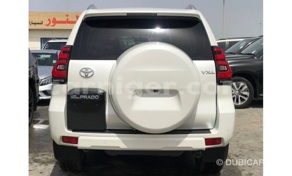 Sayi Imported Toyota Prado White Mota in Import - Dubai a Agadez Sayi Imported Toyota Prado White Mota in Import - Dubai a Agadez