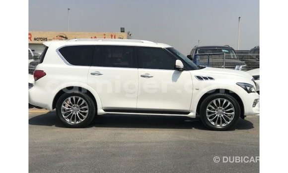 Sayi Imported Infiniti Q White Mota in Import - Dubai a Agadez Sayi Imported Infiniti Q White Mota in Import - Dubai a Agadez