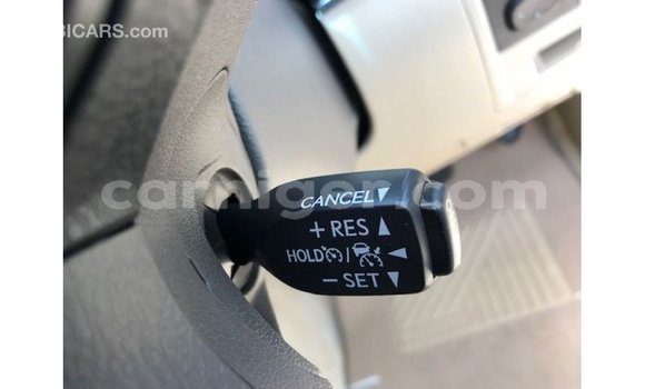 اشتري Imported Toyota Land Cruiser White شاحنة في Import - Dubai في أغاديز اشتري Imported Toyota Land Cruiser White شاحنة في Import - Dubai في أغاديز