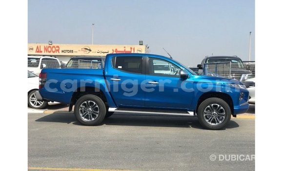 Sayi Imported Mitsubishi i Blue Mota in Import - Dubai a Agadez Sayi Imported Mitsubishi i Blue Mota in Import - Dubai a Agadez