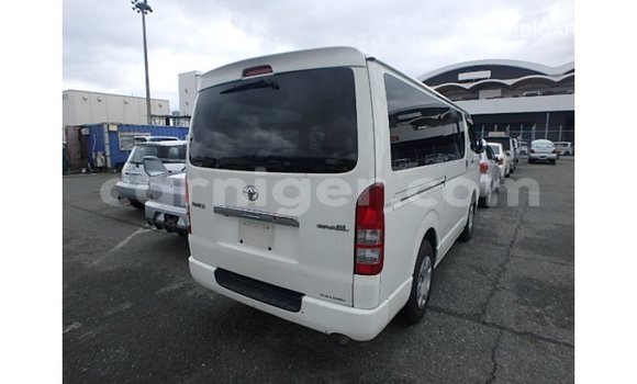 Buy Import Toyota Hiace White Car in Import - Dubai in Agadez Buy Import Toyota Hiace White Car in Import - Dubai in Agadez